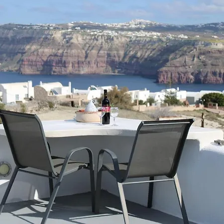 Solasta #2 With Jacuzzi In Santorini Akrotírion