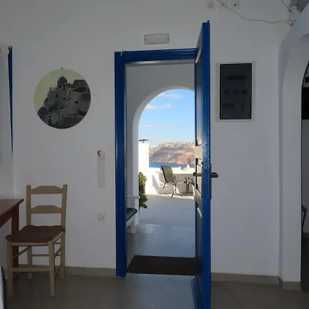 Solasta #2 With Jacuzzi In Santorini * Akrotírion