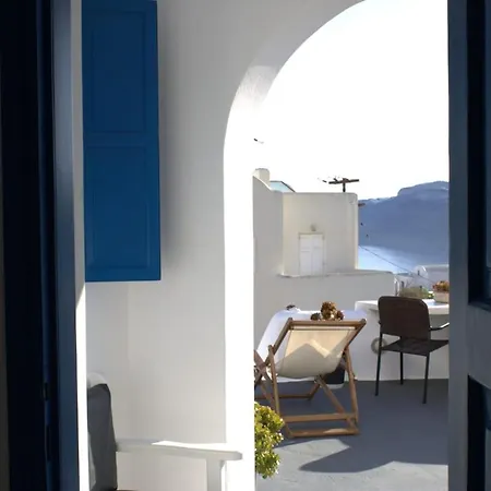 公寓 Solasta #2 With Jacuzzi In Santorini