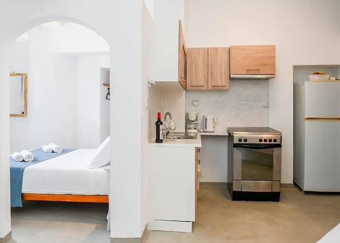 Solasta #2 With Jacuzzi In Santorini