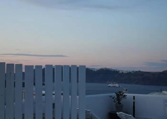 Solasta #2 With Jacuzzi In Santorini 公寓