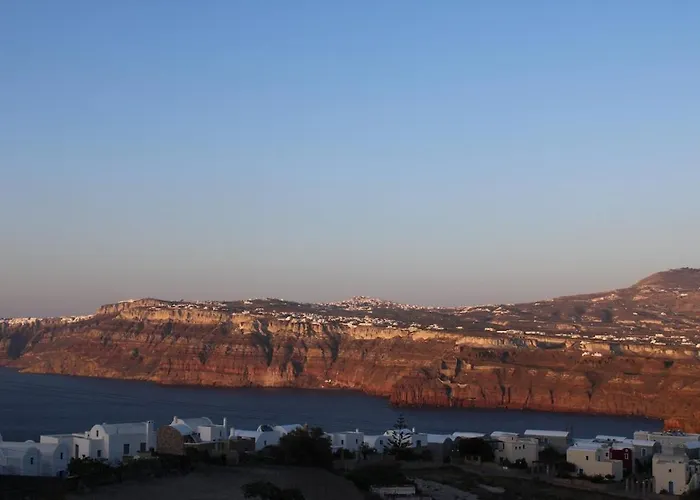 公寓 Solasta #2 With Jacuzzi In Santorini Akrotírion