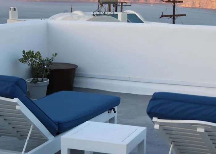 Solasta #2 With Jacuzzi In Santorini