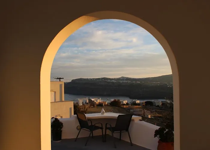 公寓 Solasta #2 With Jacuzzi In Santorini *